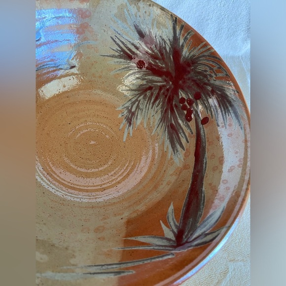 Studio Pottery Large Hand Thrown Bowl Tropical Palm Trees Bird Mixing Decor - Picture 7 of 10
